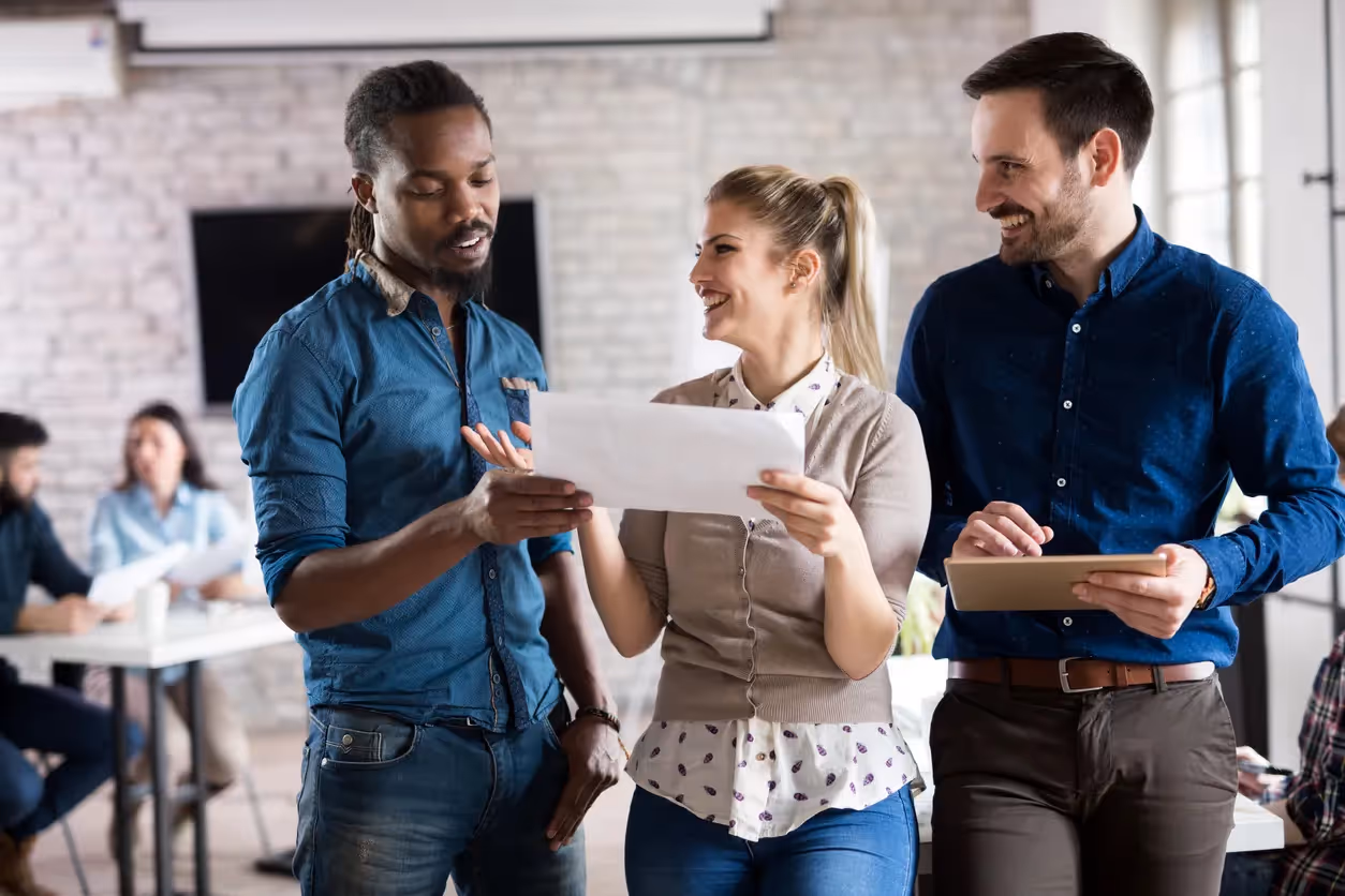 ICHRA vs. Group Health Plans: Is an ICHRA Better Than a Traditional Group Plan?